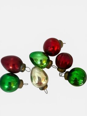 7 Vintage MINI Kugel Silver GREEN RED Glass Hanging Christmas Ornament's